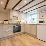Дом отдыха Charming 3-bed In Stunning Yorkshire Dales Location, Swaledale - By Mcpi Hosting, Ideal For Families, Couples, Walkers & Groups Feetham