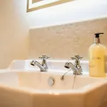 Дом отдыха Charming 3-bed In Stunning Yorkshire Dales Location, Swaledale - By Mcpi Hosting, Ideal For Families, Couples, Walkers & Groups Feetham