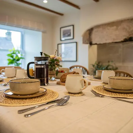Charming 3-bed In Stunning Yorkshire Dales Location, Swaledale - By Mcpi Hosting, Ideal For Families, Couples, Walkers & Groups Casa de Férias