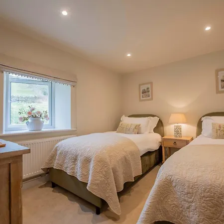 Charming 3-bed In Stunning Yorkshire Dales Location, Swaledale - By Mcpi Hosting, Ideal For Families, Couples, Walkers & Groups Casa vacanze Feetham